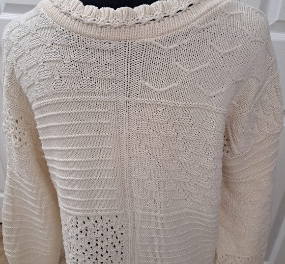 Vintage David Brett Multi Patterned Cream Sweater - Picture 5 of 11